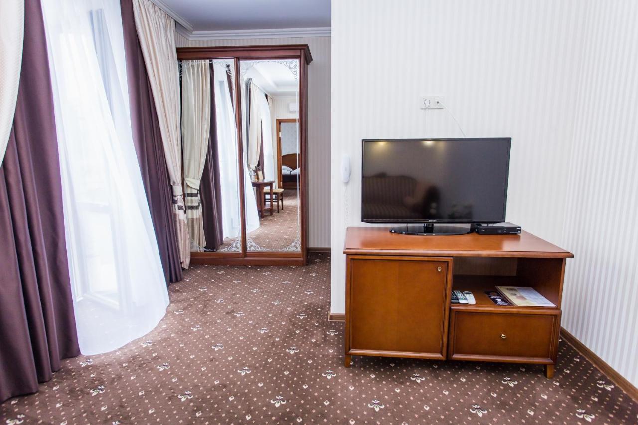 Grk "Master" Hotell Vlasovka Exteriör bild